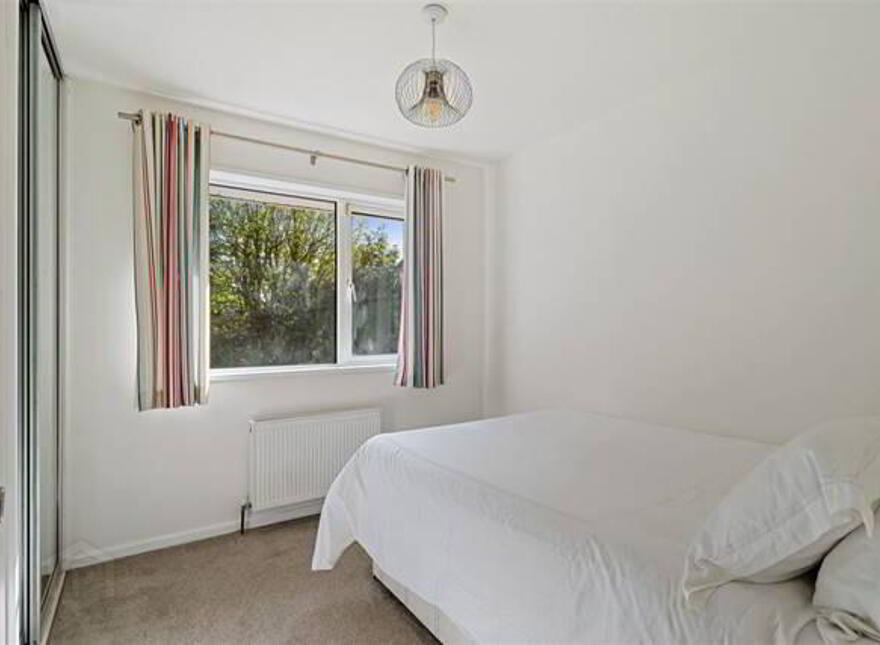 Hill Crest, Ballea Hill, Carrigaline, P43HY05