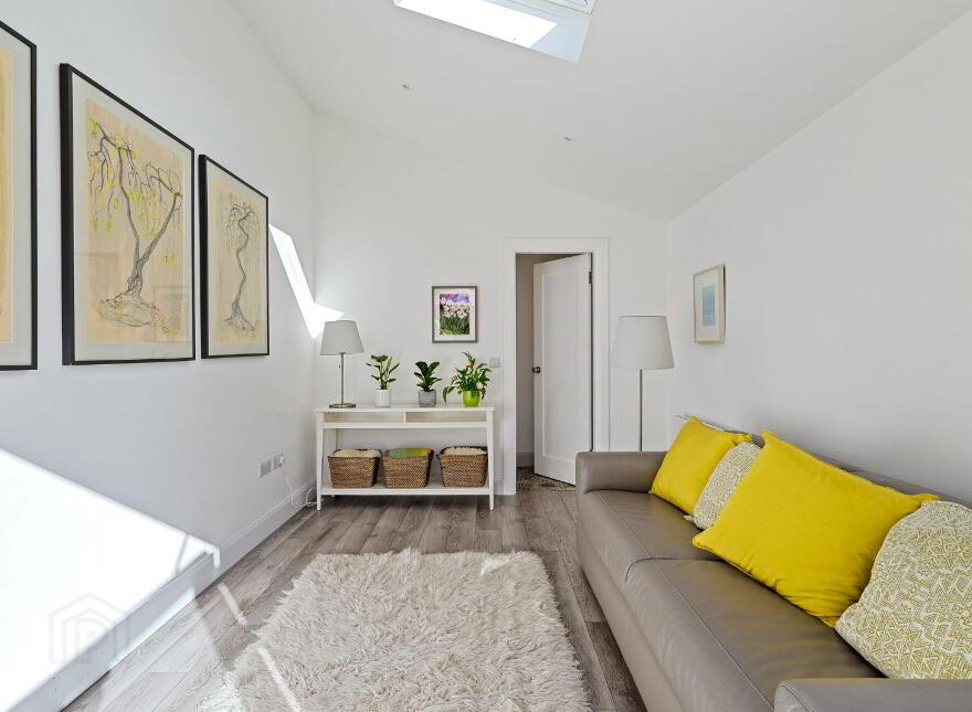 Hill Crest, Ballea Hill, Carrigaline, P43HY05