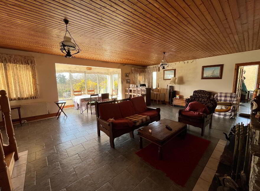 Rathcool, Schull, P81EW77