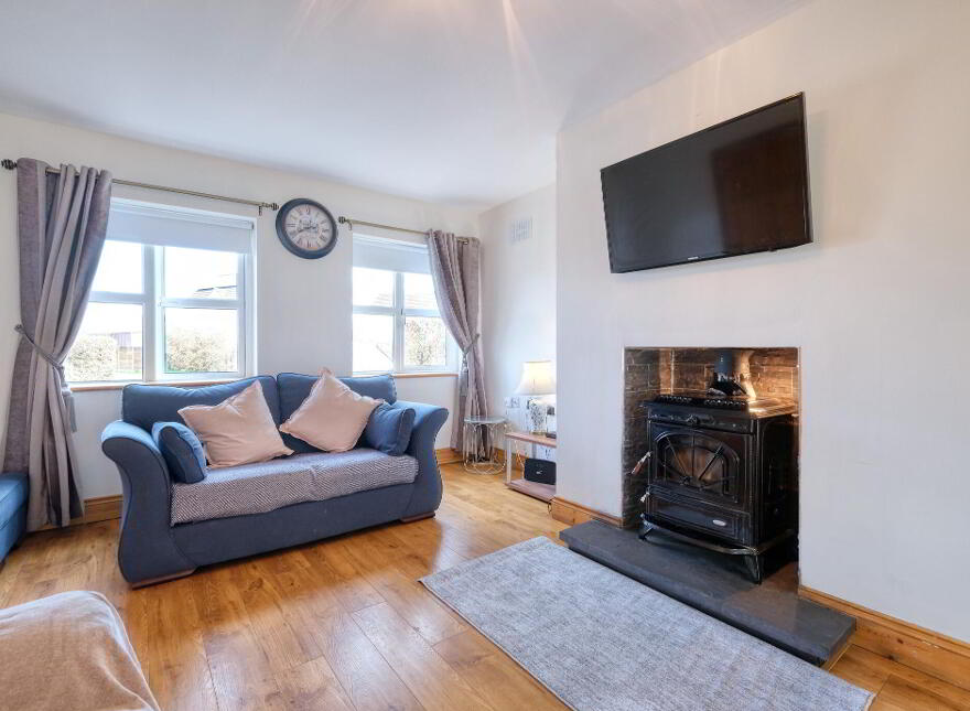 2 Saint John's, Ballinalee, N39W276