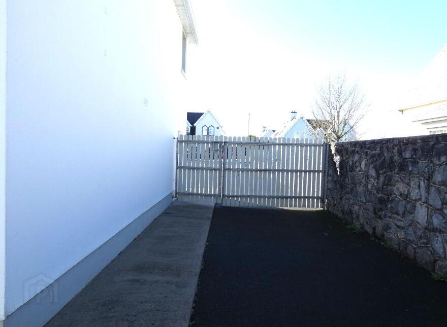 23 Rockmount Manor, Cahercalla Beg, Ennis, V95YRF8