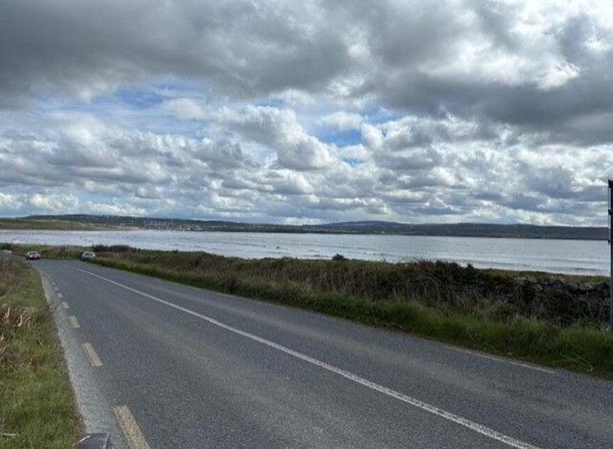 Liscannor Road, Lahinch