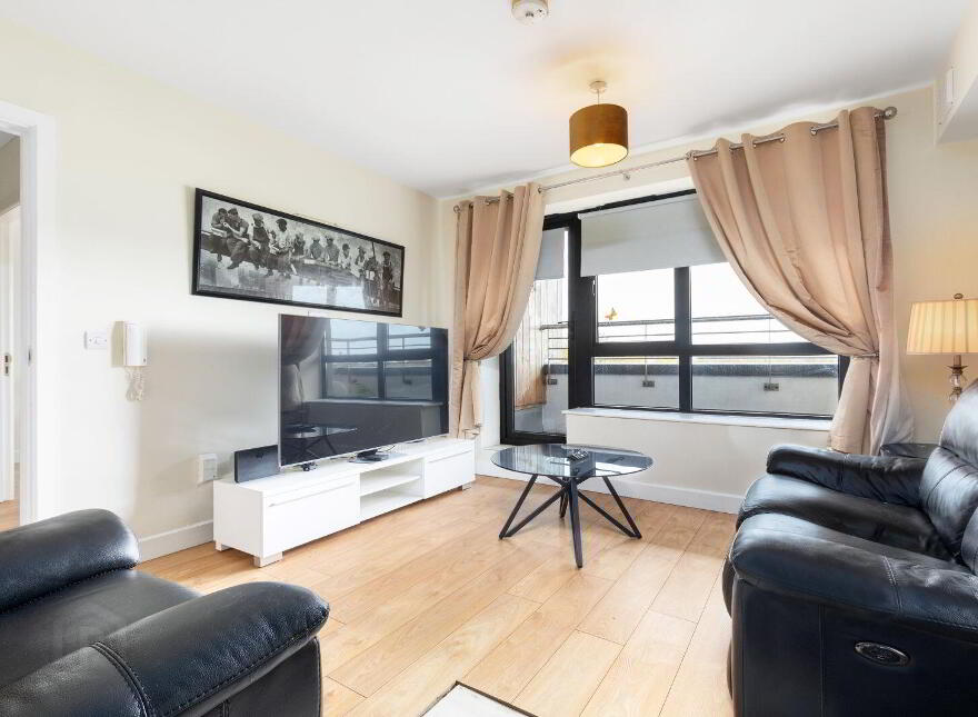 C65 Bailis Village, Johnstown, C15HR70