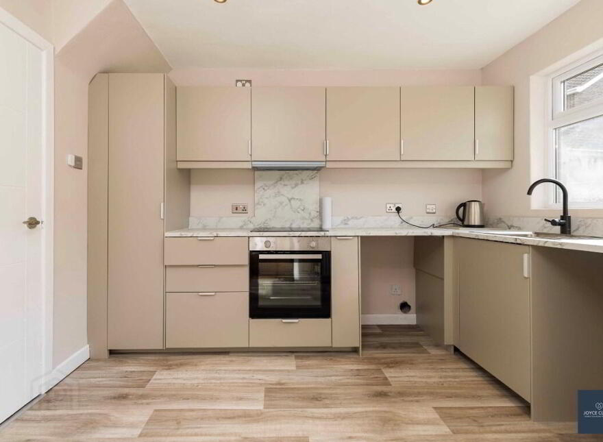61 Kensington Park, Portadown, BT63 5PQ