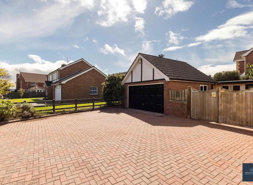 3 Milfort Drive, Waringstown, BT66 7PB