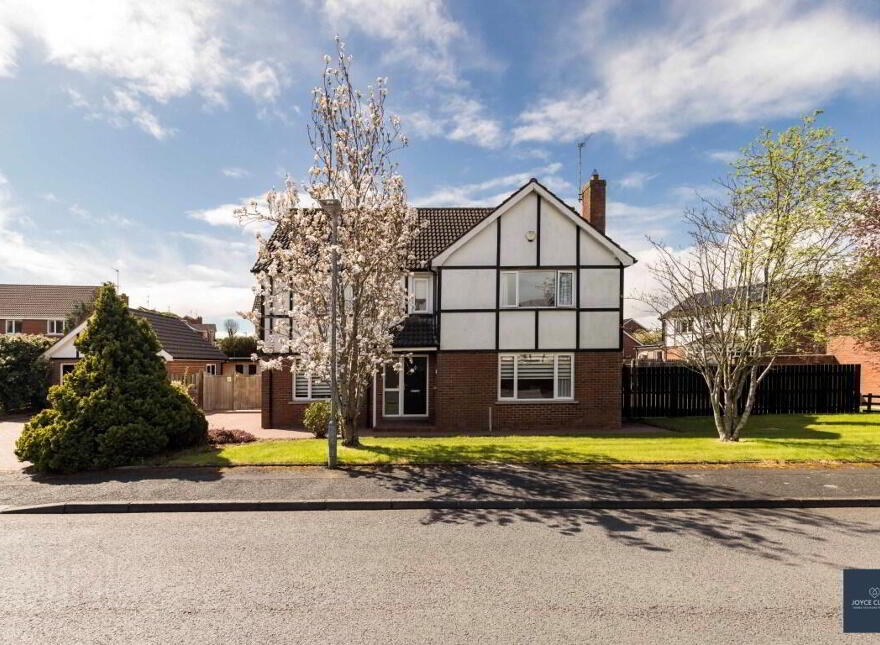 3 Milfort Drive, Waringstown, BT66 7PB