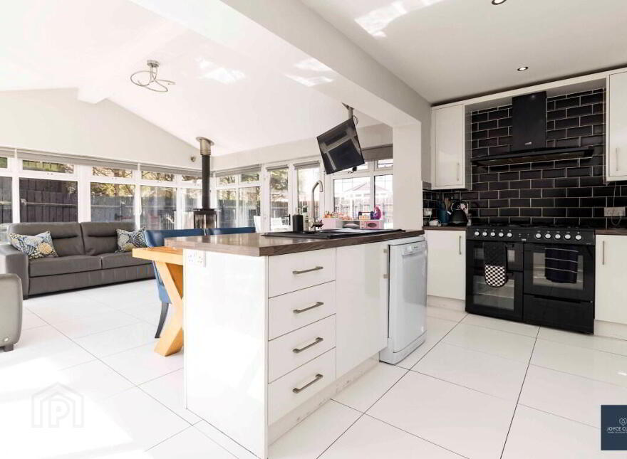 3 Milfort Drive, Waringstown, BT66 7PB