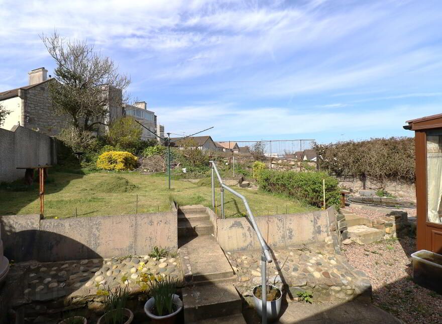 5 Carragheen Drive, Main Street, Annalong, BT34 4TG