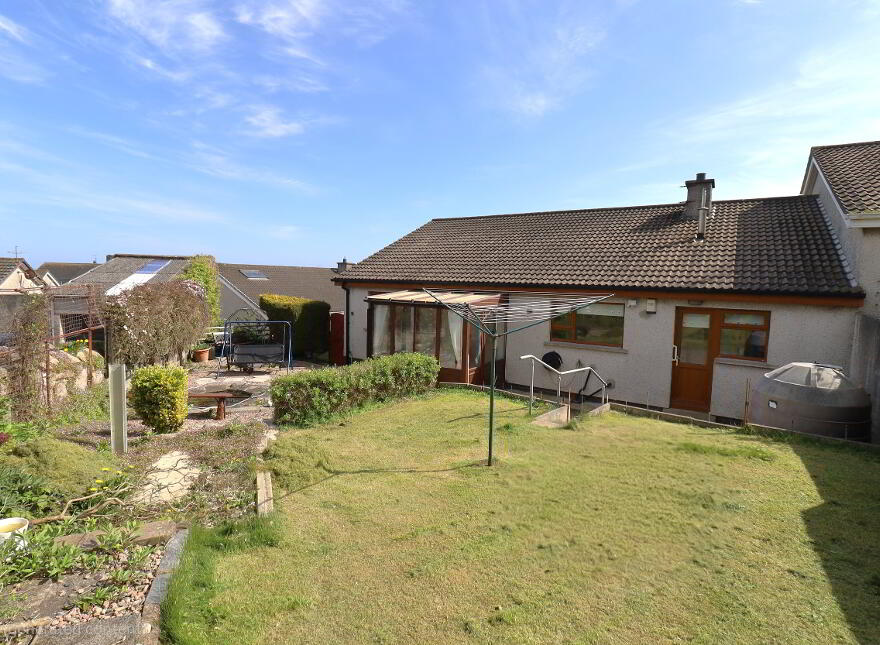 5 Carragheen Drive, Main Street, Annalong, BT34 4TG