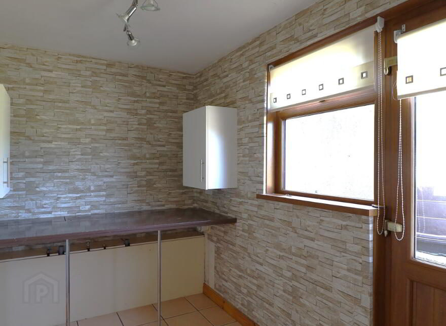 5 Carragheen Drive, Main Street, Annalong, BT34 4TG