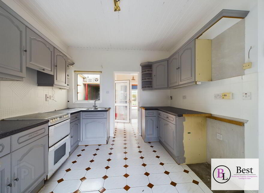 49 Upper Cairncastle Road, Larne, BT40 2EG