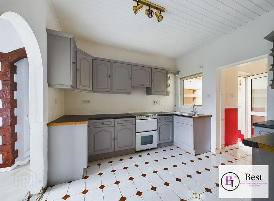 49 Upper Cairncastle Road, Larne, BT40 2EG