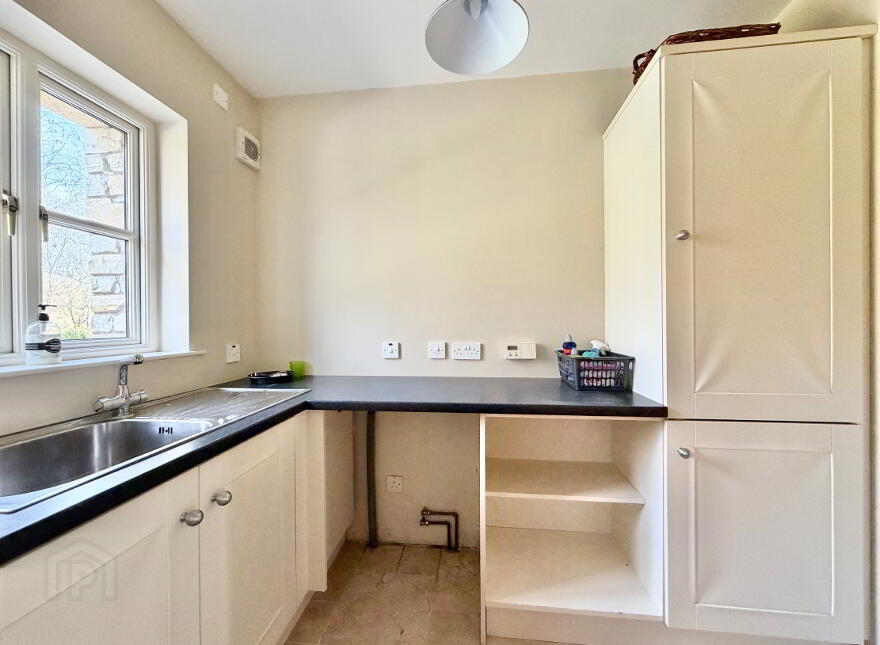 11 Hawthorn Road, Killyclogher, Omagh, BT79 7ND