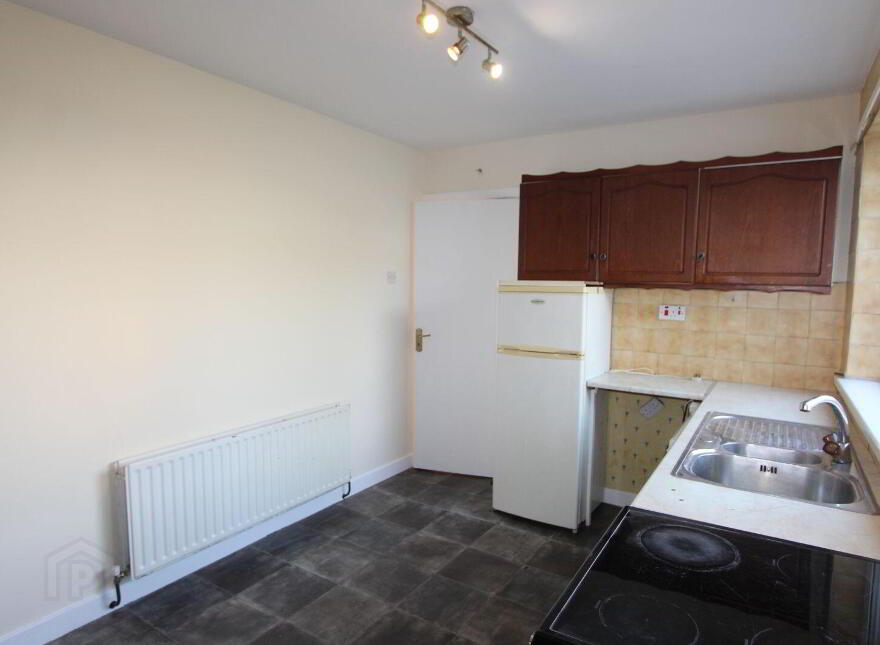 38 Bree, Castleblayney, A75C990