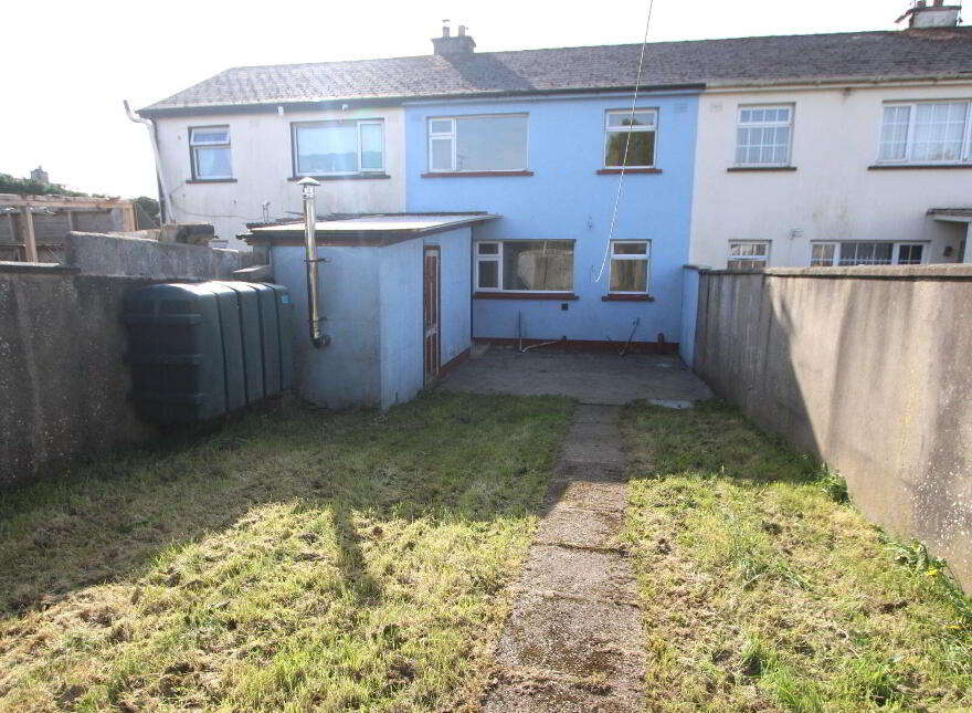 38 Bree, Castleblayney, A75C990