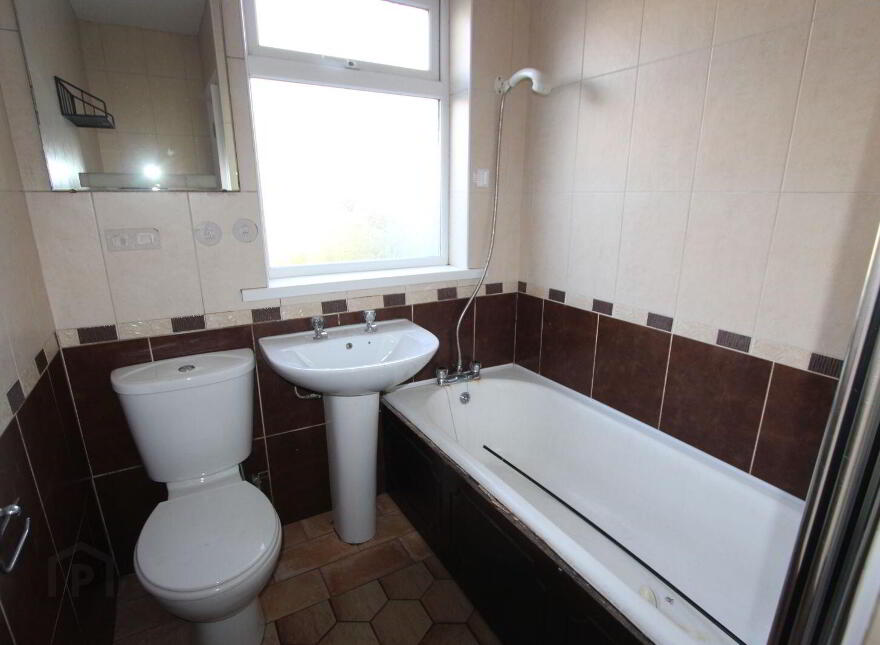 38 Bree, Castleblayney, A75C990