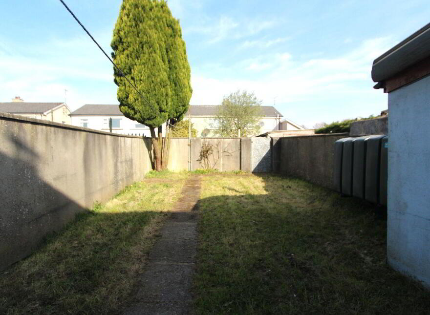 38 Bree, Castleblayney, A75C990