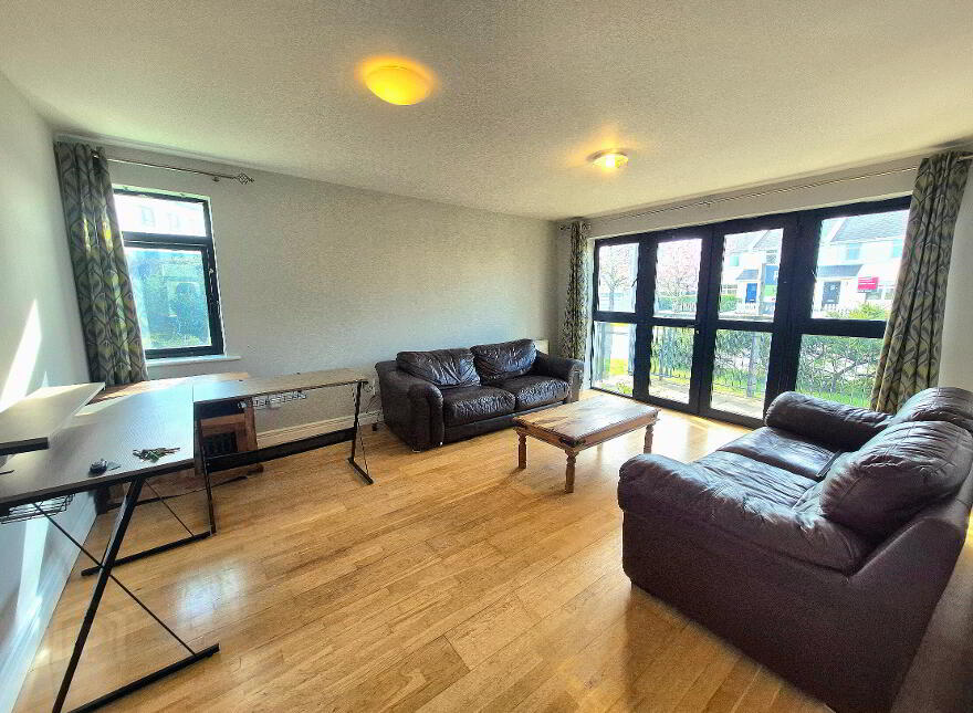 4 Mulberry Apartments, River Village, Monksland, Athlone, N37PX03