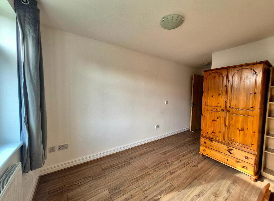 4 Mulberry Apartments, River Village, Monksland, Athlone, N37PX03