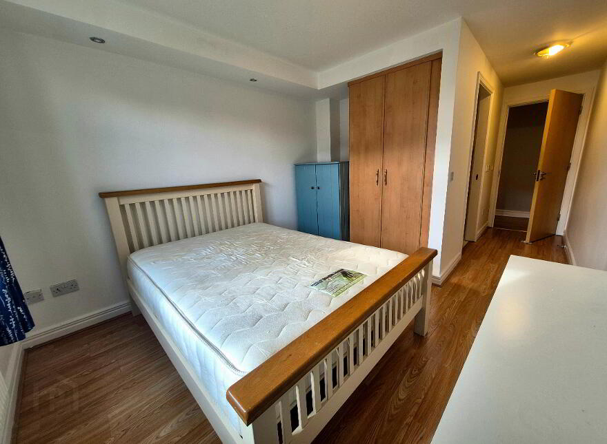 4 Mulberry Apartments, River Village, Monksland, Athlone, N37PX03