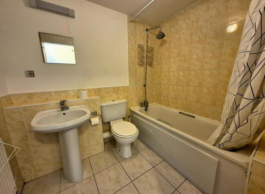 4 Mulberry Apartments, River Village, Monksland, Athlone, N37PX03