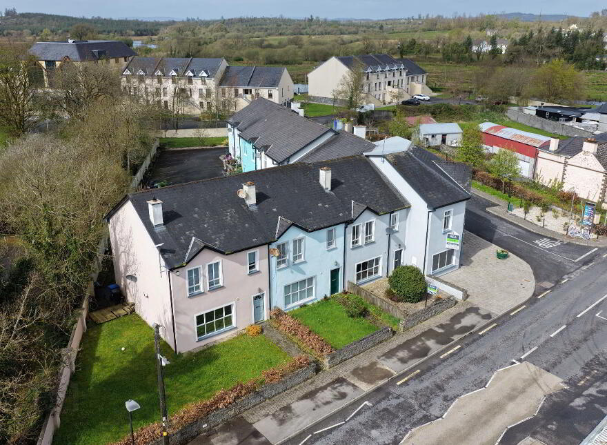 3 Orchard Court, Leitrim Village, Carrick-On-Shannon, N41HD39