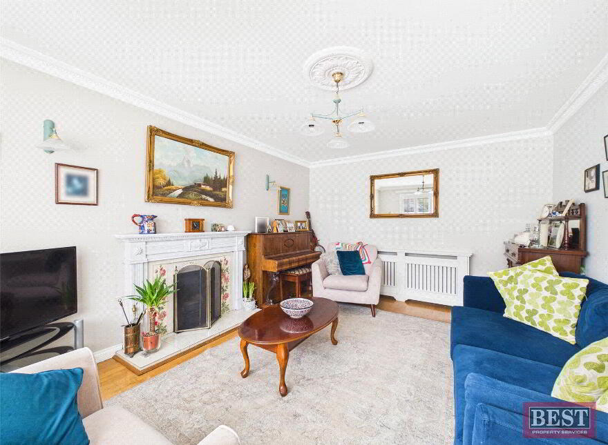 10 Ardaveen Avenue, Newry, BT35 8UJ