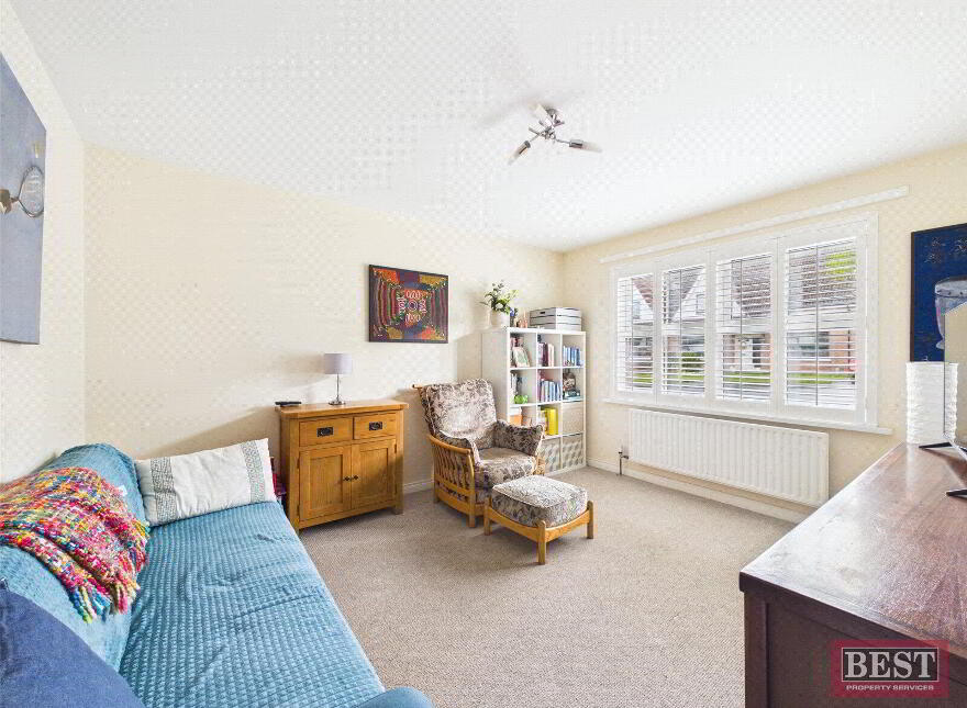 10 Ardaveen Avenue, Newry, BT35 8UJ