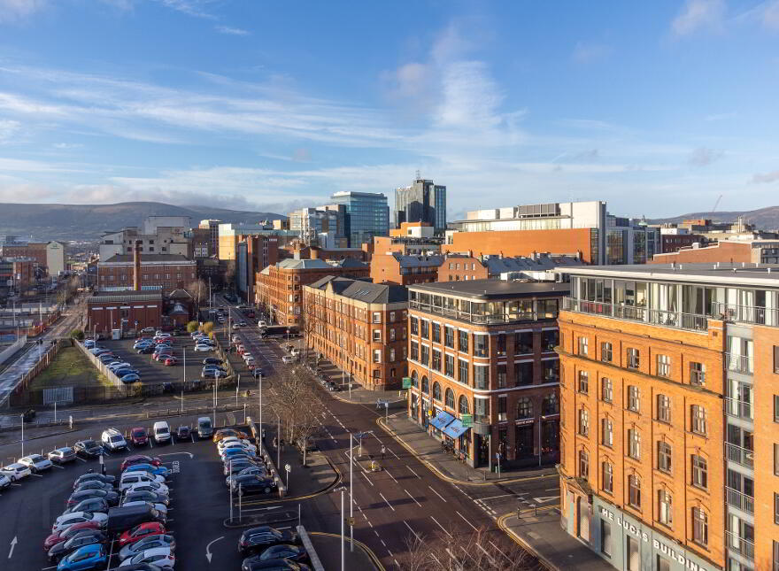 206 The Lucas Building, Belfast, BT2 8HB
