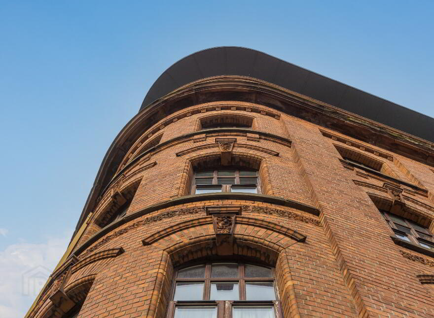 206 The Lucas Building, Belfast, BT2 8HB
