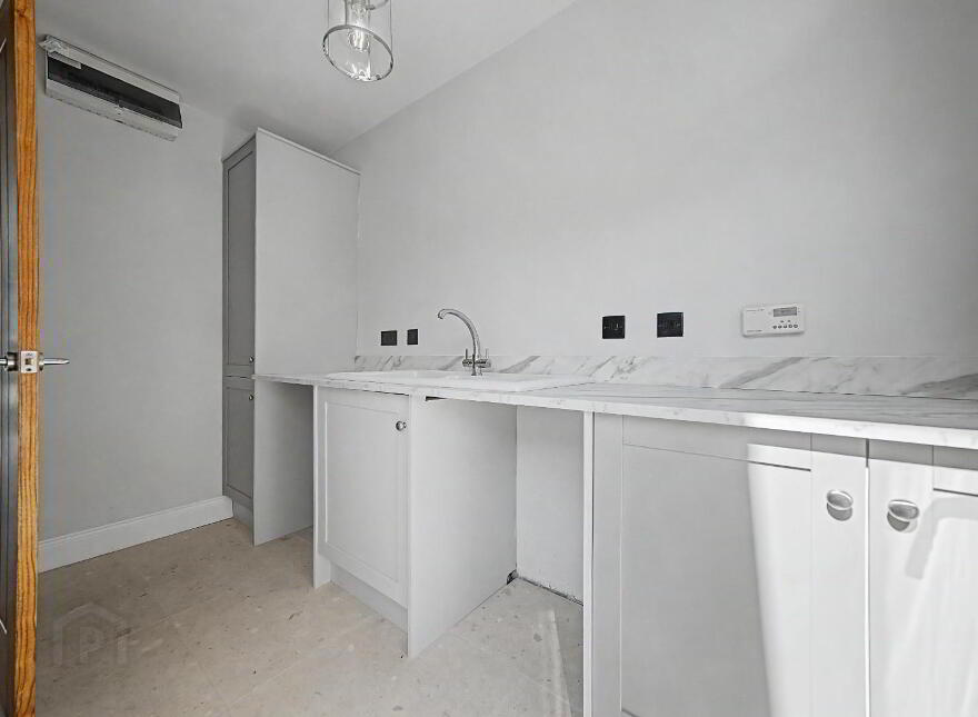 8 Petrie Place, Limavady, BT49 0GB