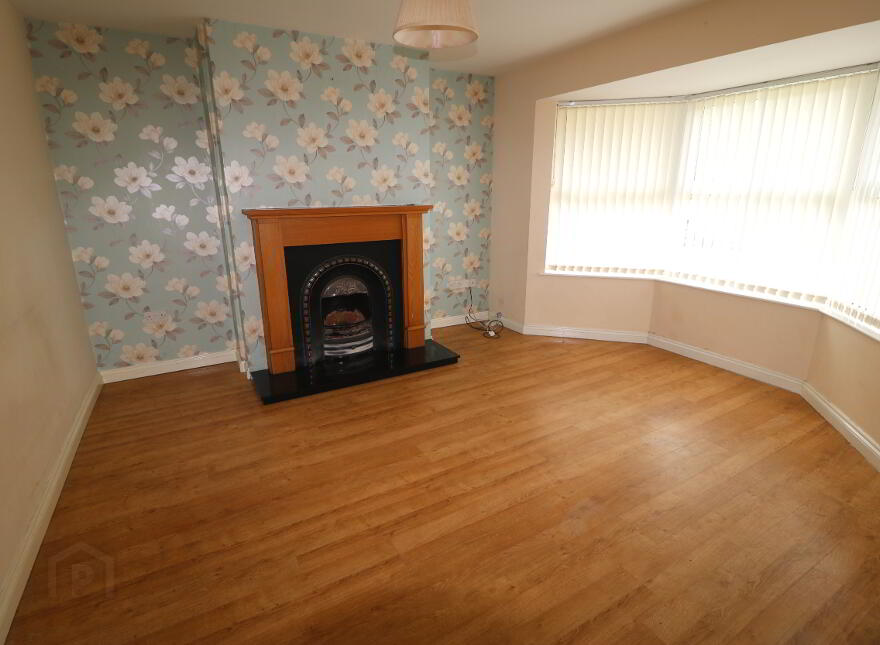 61 Rosses Meadow, Ballymena, BT42 2SD