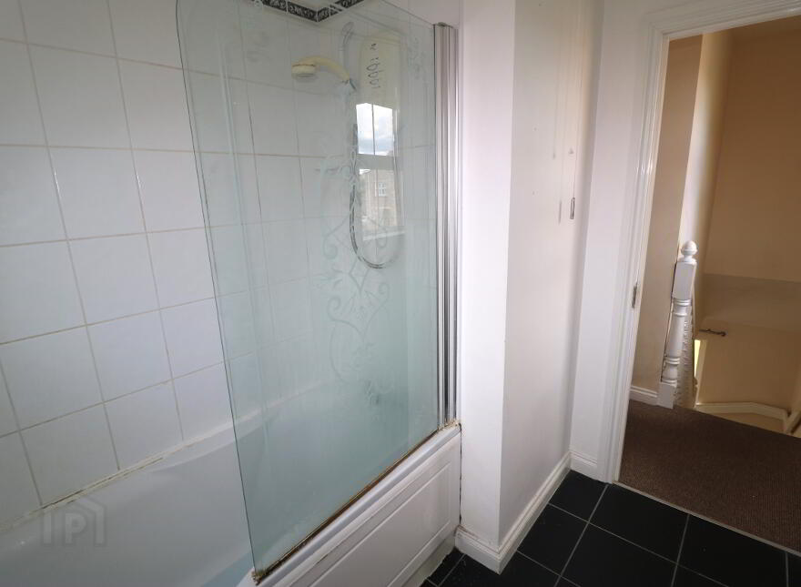 61 Rosses Meadow, Ballymena, BT42 2SD