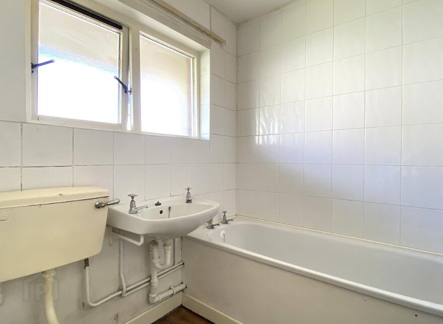 27 Spelga Drive, Rathfriland, Newry, BT34 5QN