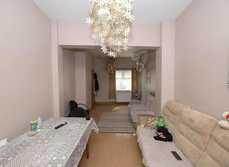 64 Victoria Street, Lurgan, Craigavon, BT67 9DG