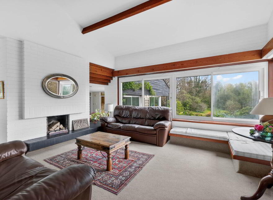 Portulla, 2 Finnebrogue Road, Downpatrick, BT30 9AA
