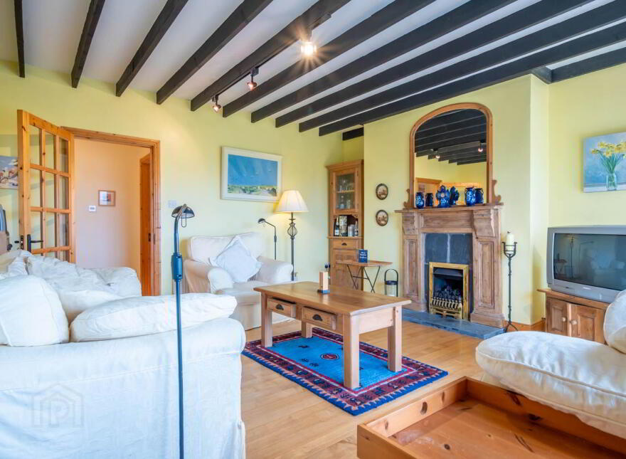 `dúnmánas`, Arderrawinny, Schull, P81EY82