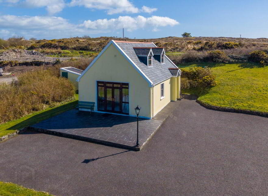 `dúnmánas`, Arderrawinny, Schull, P81EY82
