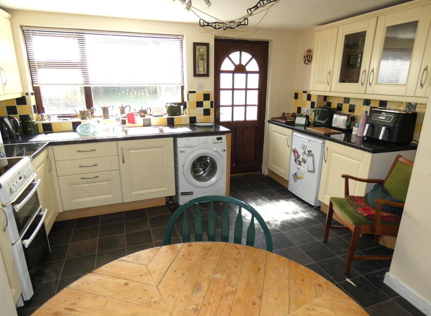 23 Station Road, Cullybackey, Ballymena, BT42 1BU