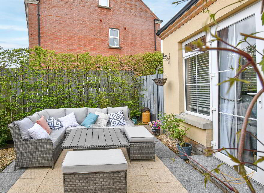 2 Readers Place, Ballyclare, BT39 9ED