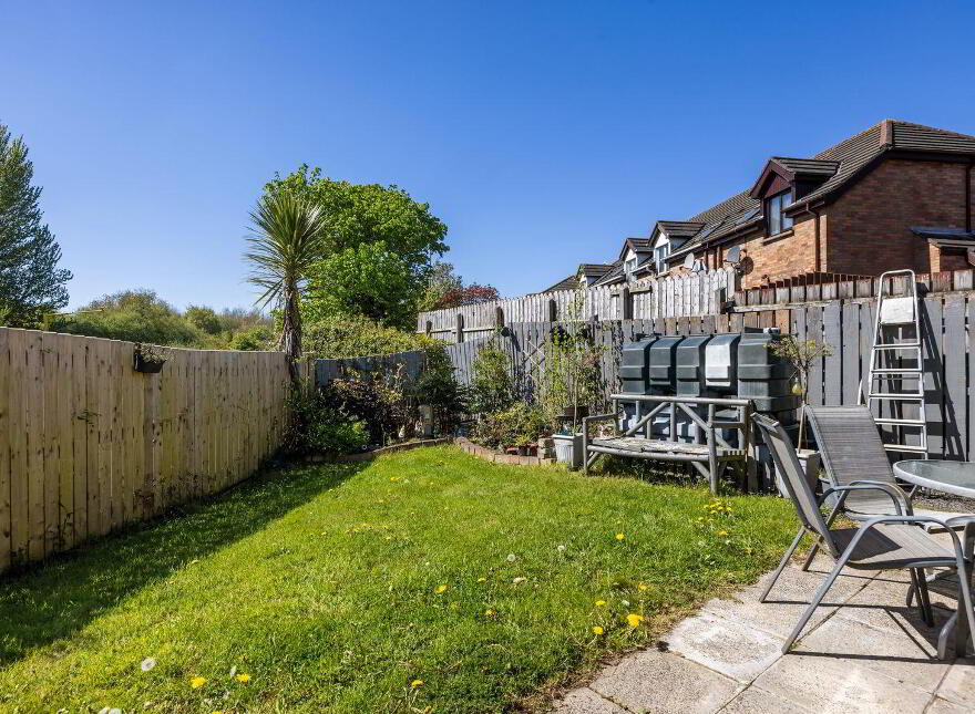 6 Jubilee Place, Bangor, BT19 1FL