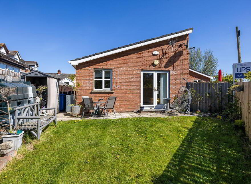 6 Jubilee Place, Bangor, BT19 1FL