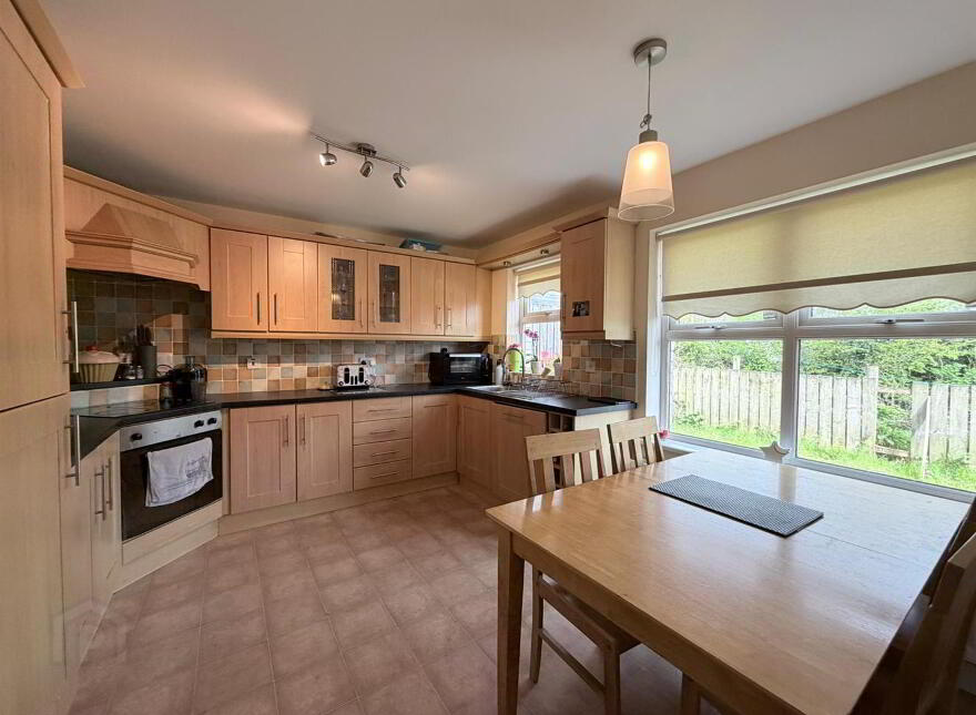 25 Lenamore Park, Derry, BT48 8GL