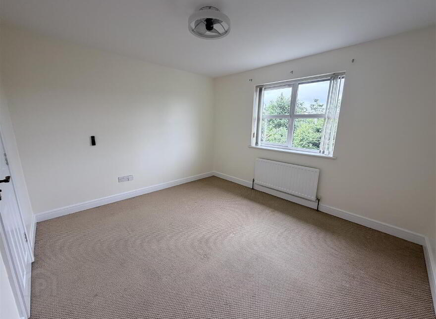 25 Lenamore Park, Derry, BT48 8GL