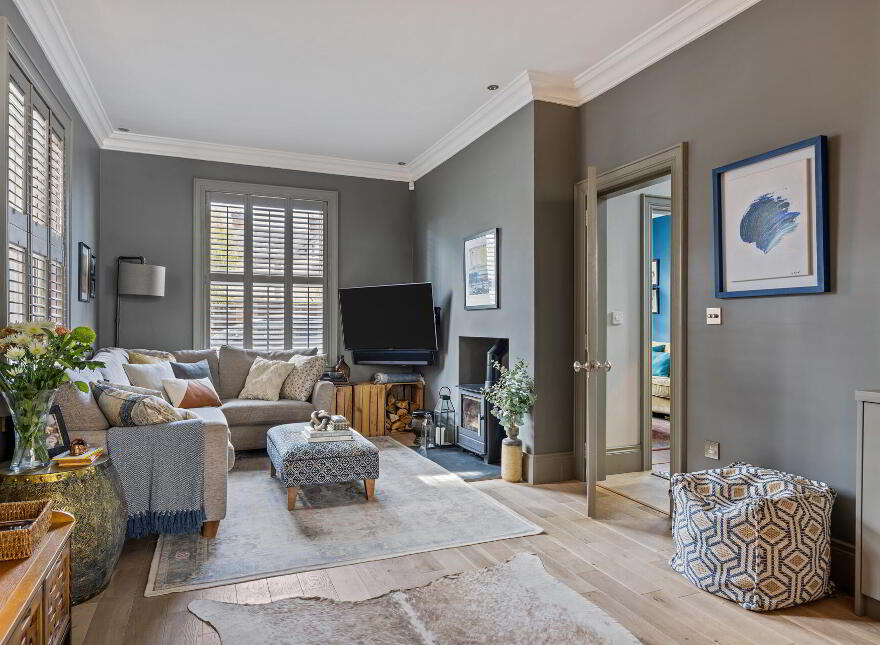 24 Balmoral Avenue, Malone Road, Belfast, BT9 6NW