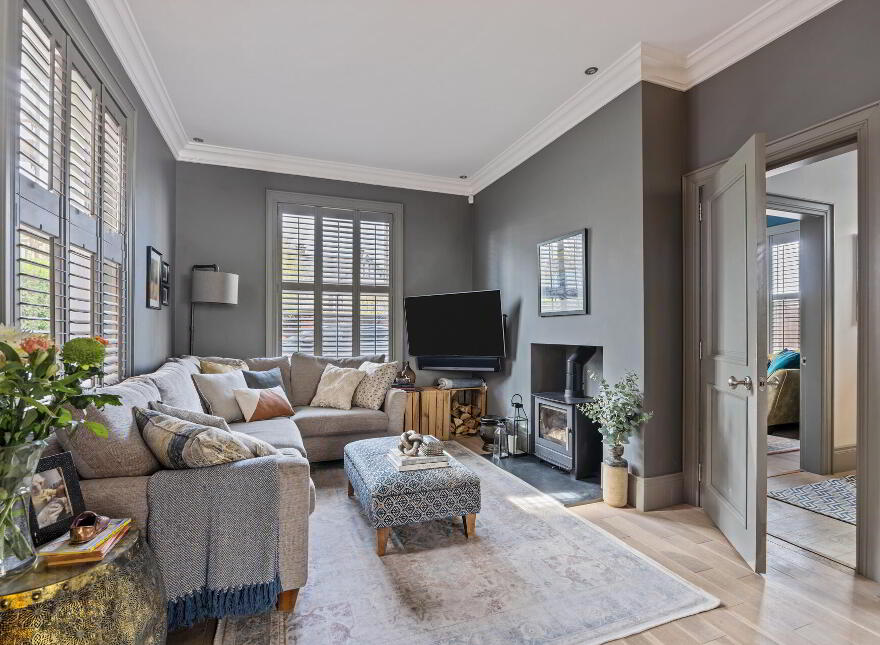 24 Balmoral Avenue, Malone Road, Belfast, BT9 6NW
