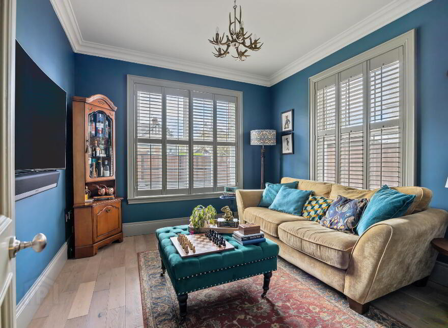 24 Balmoral Avenue, Malone Road, Belfast, BT9 6NW