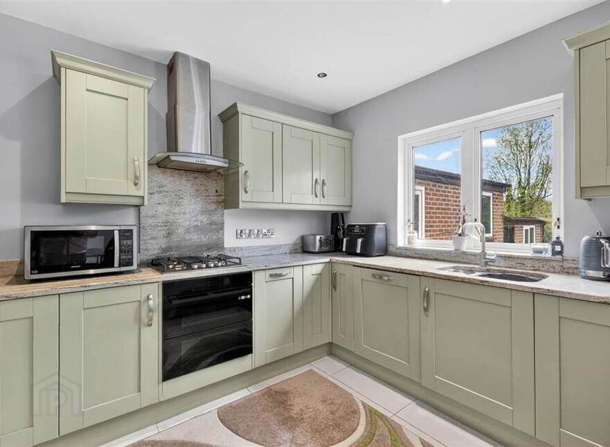 12 Coolsara Park, Magheralave Road, Lisburn, BT28 3BG