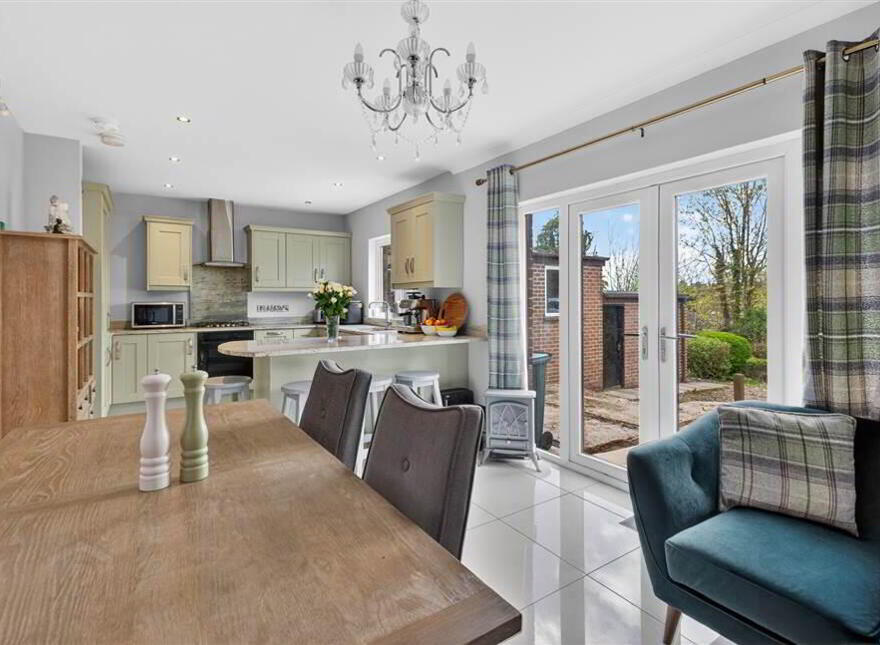 12 Coolsara Park, Magheralave Road, Lisburn, BT28 3BG
