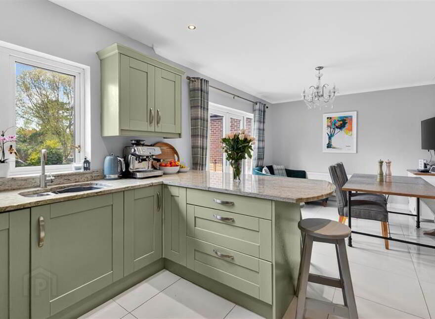 12 Coolsara Park, Magheralave Road, Lisburn, BT28 3BG